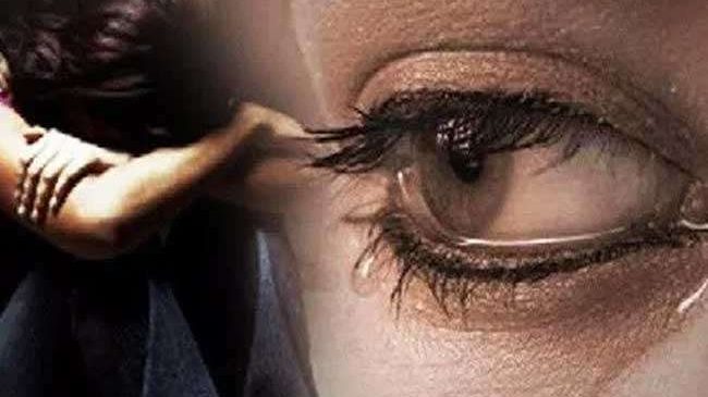 फेसबुक से दोस्ती, दिल्ली में दुष्कर्म