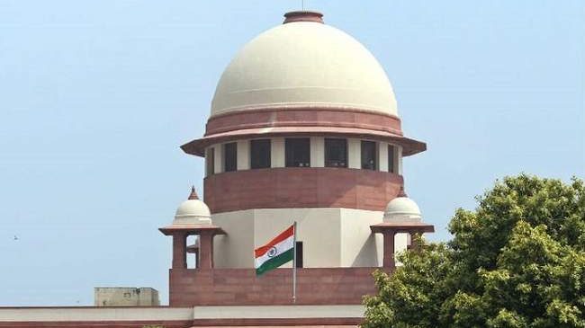 खतने का मामला संवैधानिक पीठ को  भीड़-हिंसा पर 8 राज्यों को SC का सख्त निर्देश