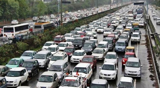 गोवा हाइवे पर ट्रैफिक डाइवर्ट